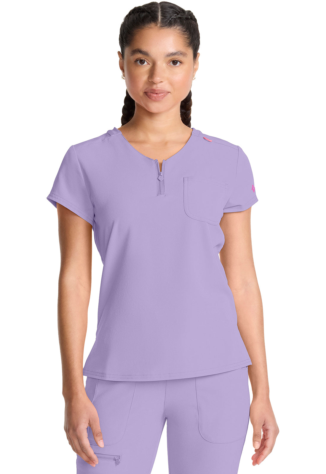 MEDCOUTURE - Quarter Zip V-Neck Tuckable Top - Ebony Store