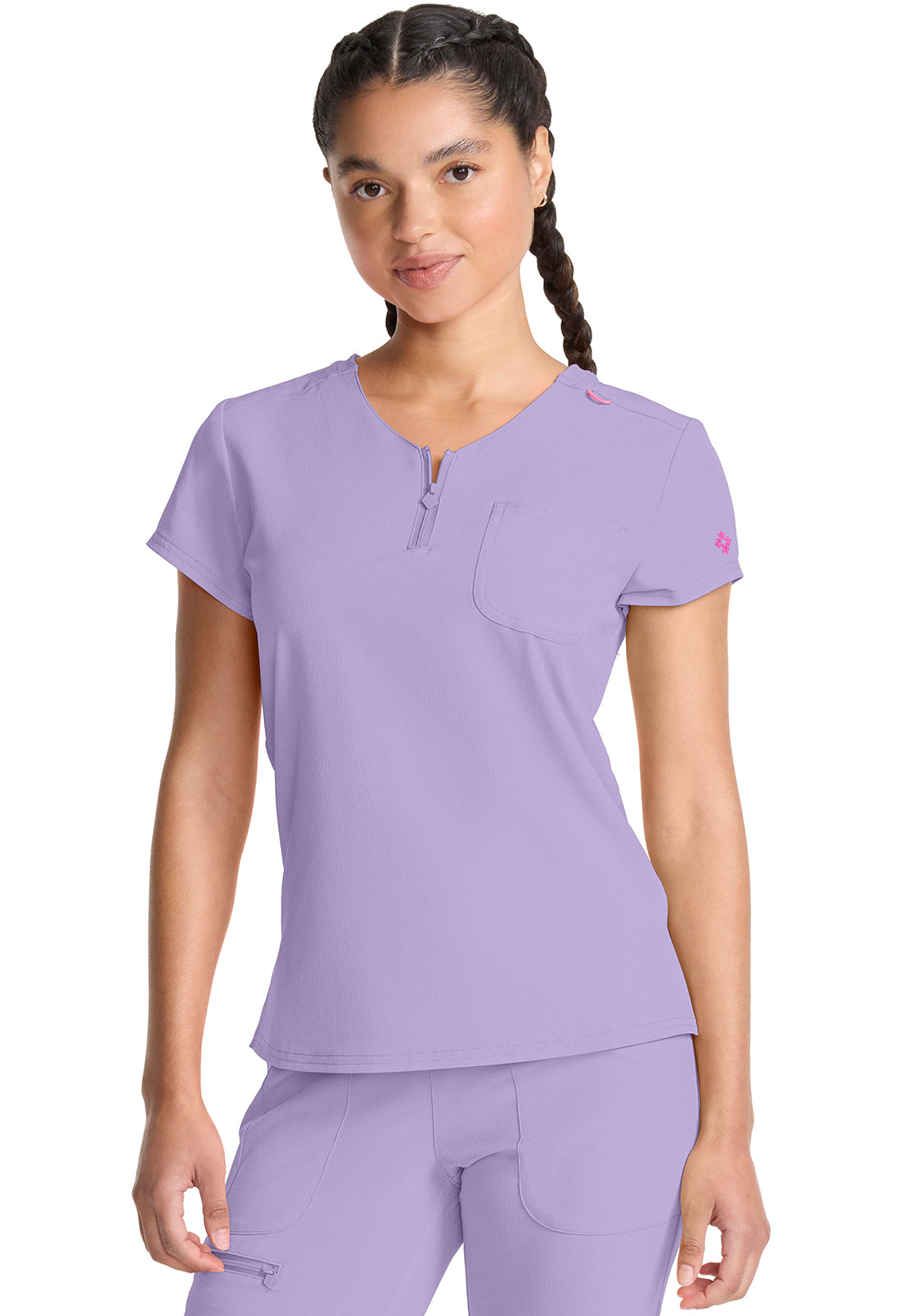 MEDCOUTURE - Quarter Zip V-Neck Tuckable Top - Ebony Store