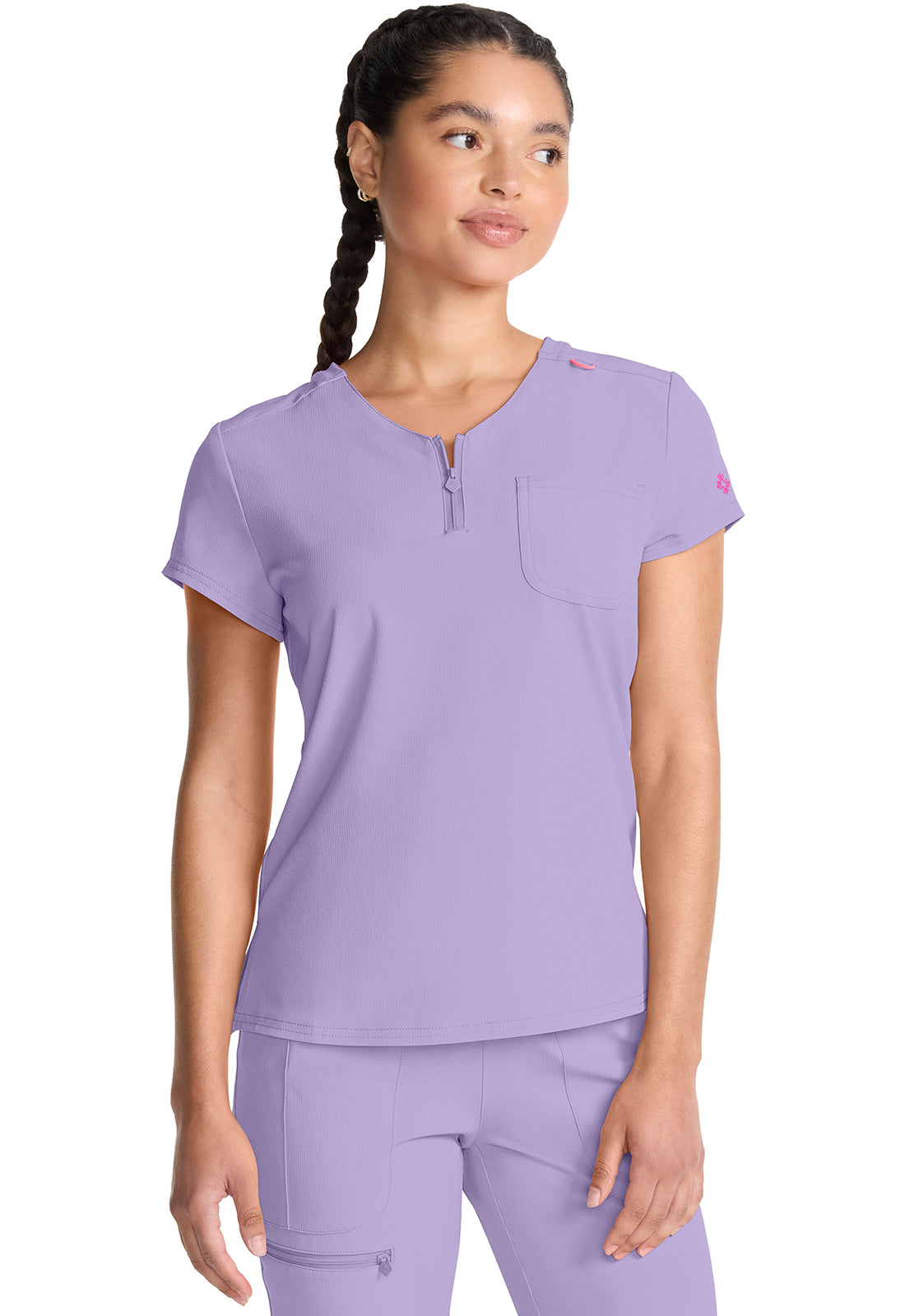 MEDCOUTURE - Quarter Zip V-Neck Tuckable Top - Ebony Store